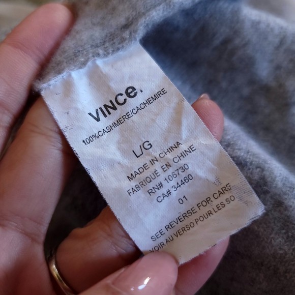 Vince Gray and Cream V-Neck Sweater - Picture 11 of 12